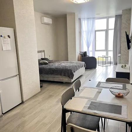 студія у моря ! золотий берег 16 ст жк аквамарин Apartment *